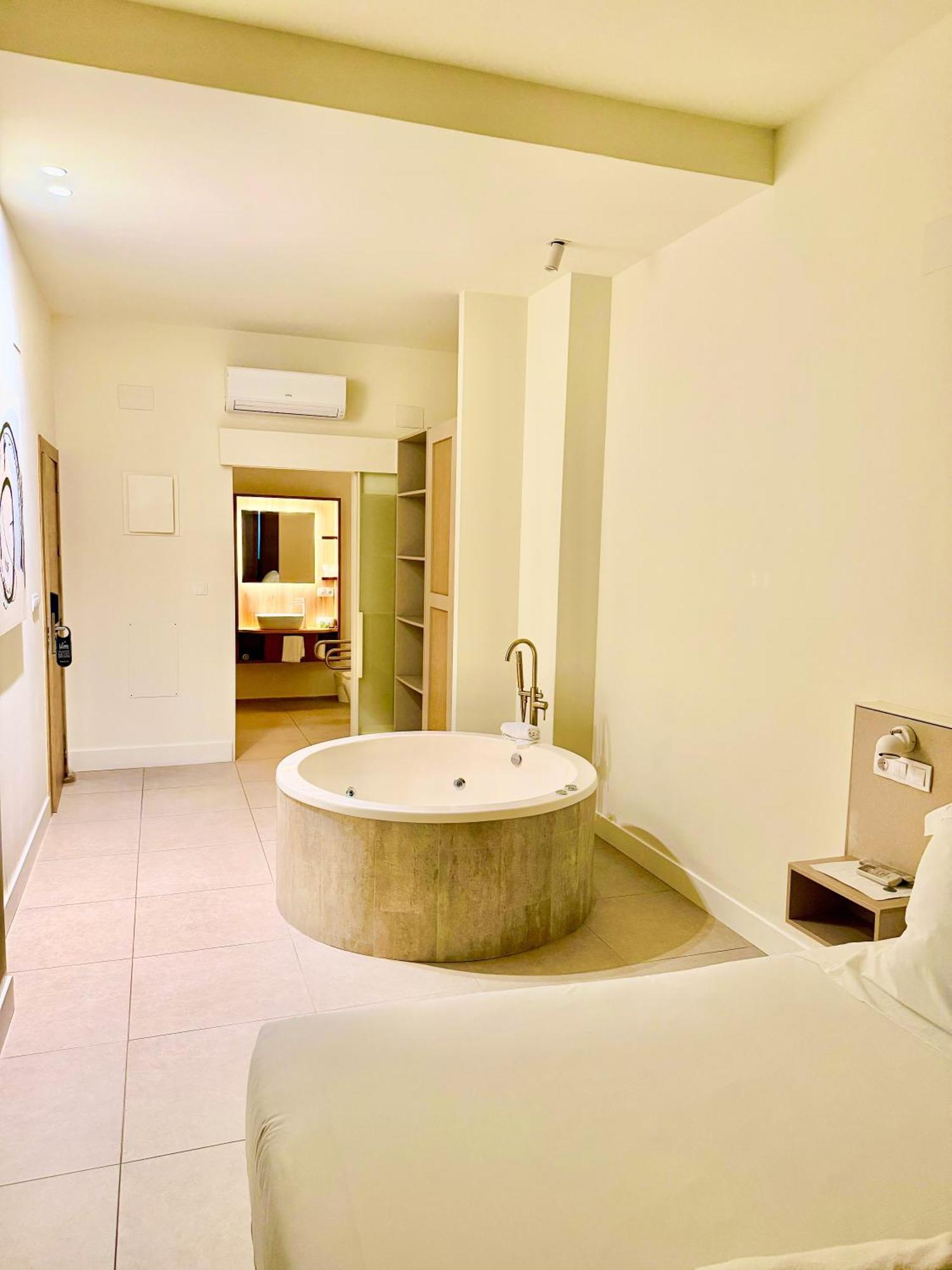 Appartement Reina Victoria Velazquez à Alicante Extérieur photo