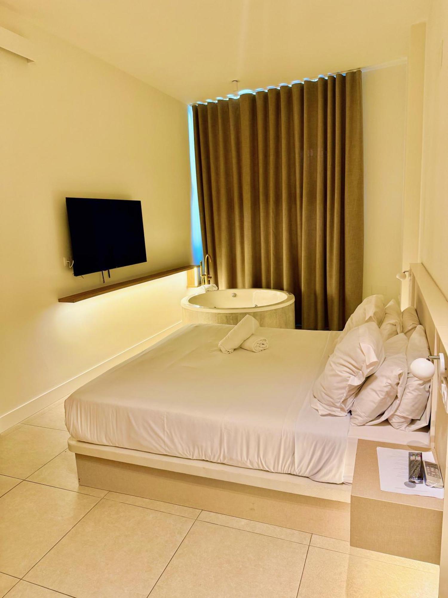 Appartement Reina Victoria Velazquez à Alicante Extérieur photo